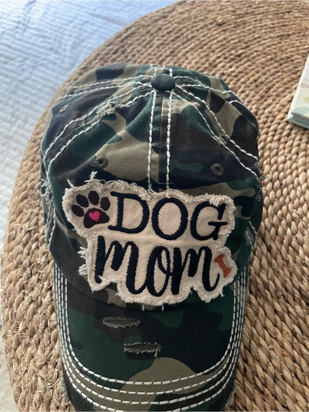 Camo 'Dog Mom' Baseball Cap - Green